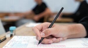 2025’te Ataması Kolay Meslekler: En Hızlı Kamuya Geçiş Yapanlar 2025’te Ataması Kolay Meslekler: En Hızlı Kamuya Geçiş Yapanlar