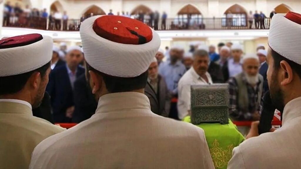 Ilahiyat Mezunlari 3