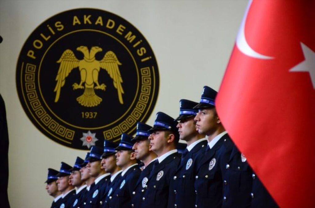 Polis Maaşları